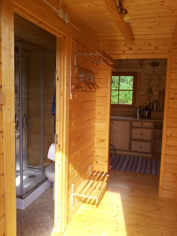 Maenniste Holiday Home Hiievalja Oda fotoğraf